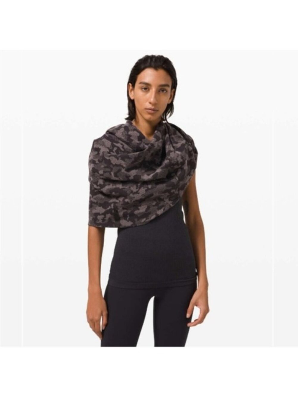 Lululemon Vinyasa Scarf Rulu Camo Gray Black Snap Wrap Infinity Scarf Athleisure